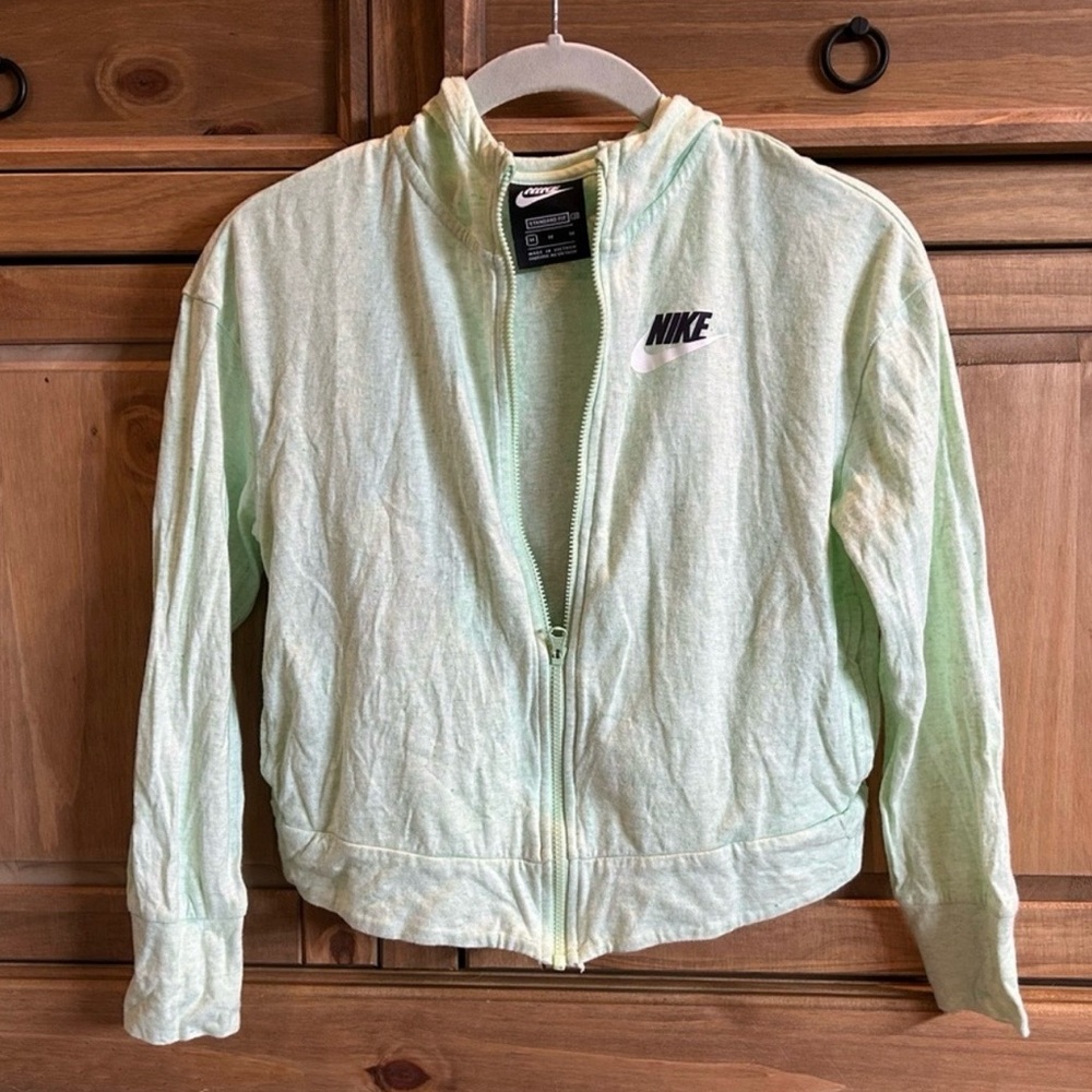 ✨ NIKE ✨ Girls Mint Green Lightweight Zip Hoodie Size Medium (8)